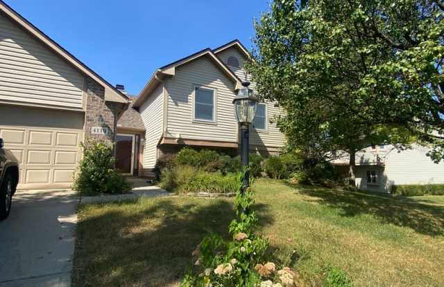 Spacious 4 Bedroom, 2.5 Bath Home photos photos