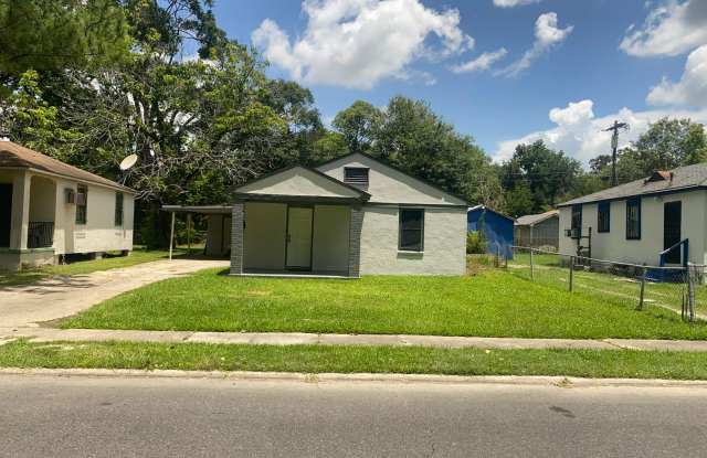 Renovated 3-Bedroom Home with Modern Comforts photos photos