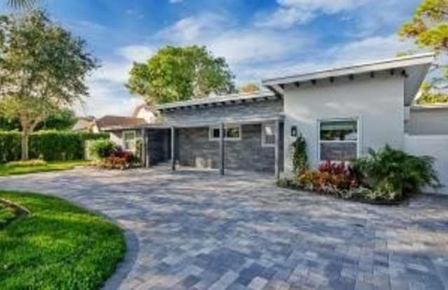 959 SW 18th Street photos photos