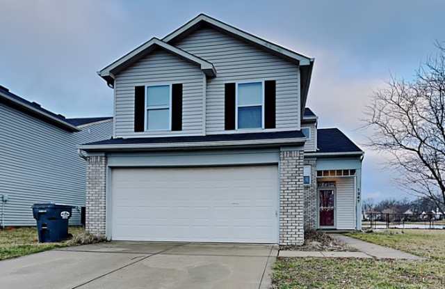 1347 Egret Lane - 1347 Egret Lane, Greenwood, IN 46143