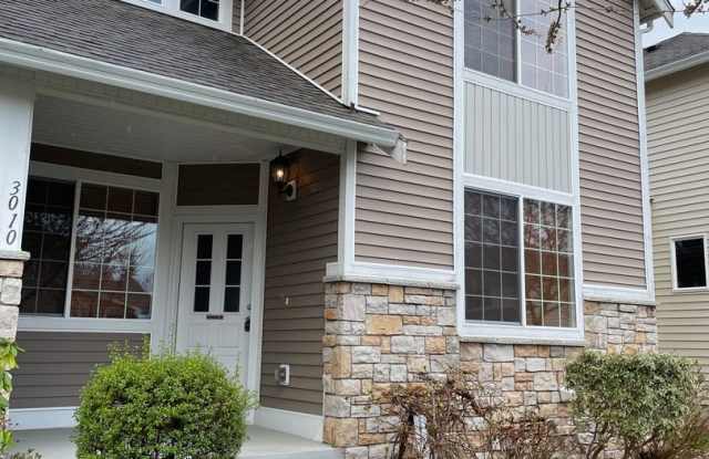 LOW MAINTENANCE Port Orchard Townhome - Highlands At Karcher Creek - 3010 Huntington Street, Port Orchard, WA 98366