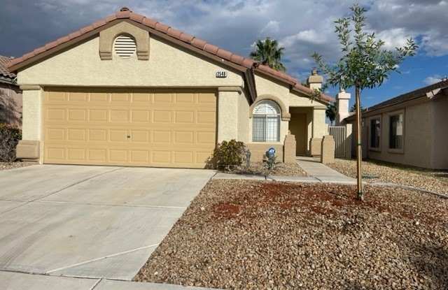 2548 Pine Run photos photos