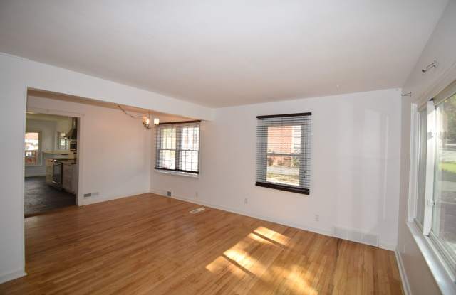 Charming 4 Bed 2 Bath Home in Ogden!!! Gallery 4