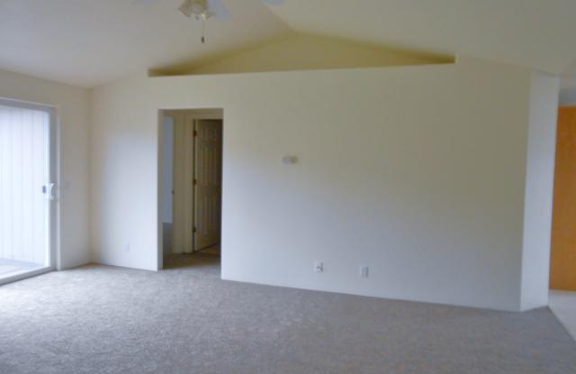 169 Southeast Independence Drive Gallery 3