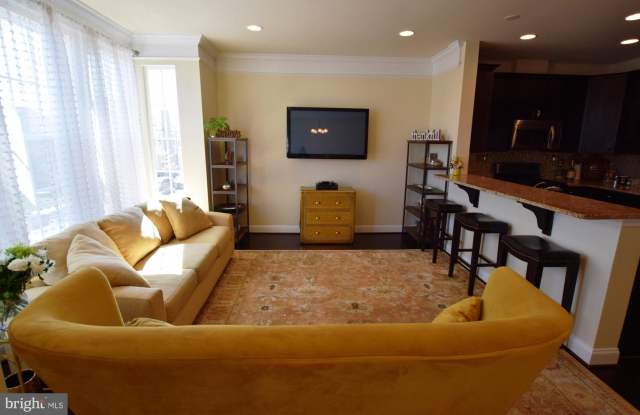 7524-1 MORRIS ST #1 Gallery 3