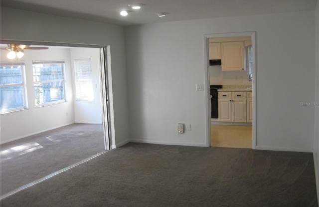 2564 BRAMBLEWOOD DRIVE W Gallery 4