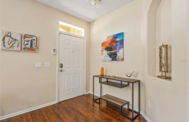 422 GRAYSTONE Boulevard Gallery 3