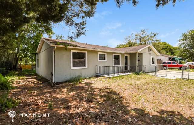 1737 Hinckley Road photos photos