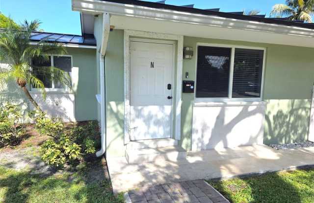 2111 N 26th Ave photos photos