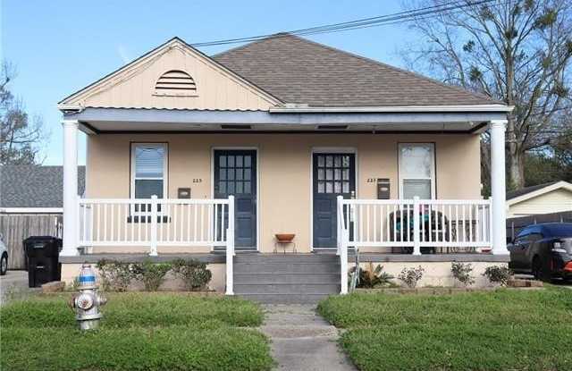 225 GORDON Avenue photos photos