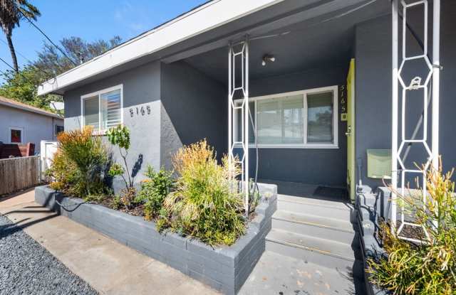 Private pool with canyon views! - 5165 Alumni Place, San Diego, CA 92115