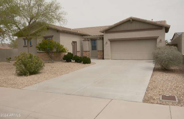 18428 W SUMMERHAVEN Drive - 18428 West Summer Haven Drive, Goodyear, AZ 85338