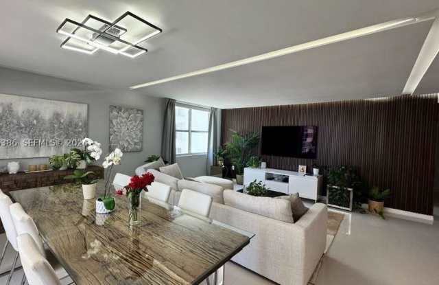 5750 Collins Ave Gallery 3