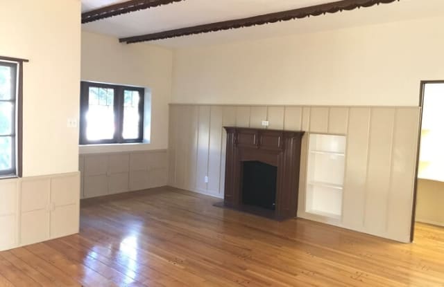 6312 1/2 West Olympic Boulevard - 62091/2 West Olympic Boulevard, Los Angeles, CA 90035