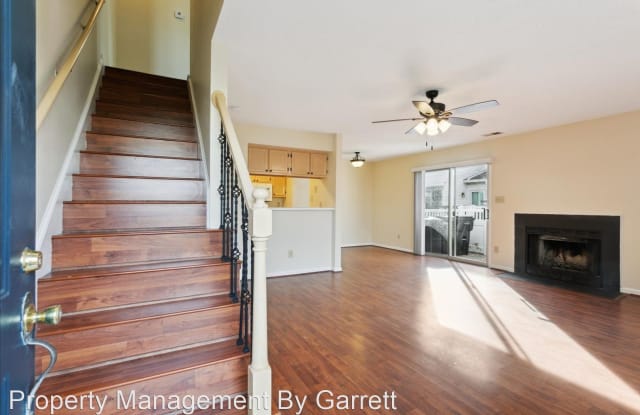 27 F Tamarisk Quay - 27 F Tamarisk Quay, Hampton, VA 23666