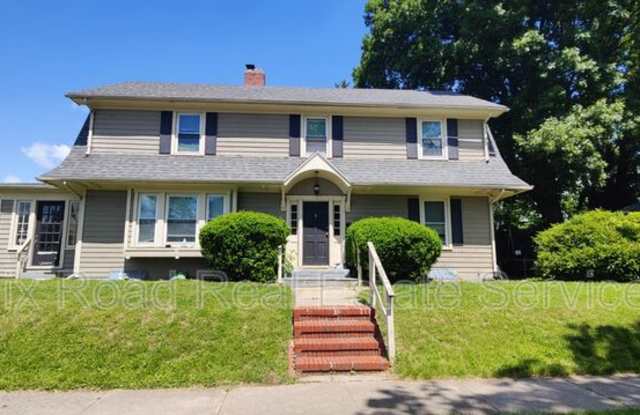 107 North Edgewood Avenue - 107 Edgewood Avenue, Hamilton, OH 45013