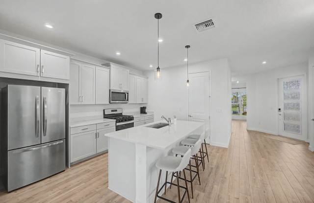 9140 SW Remy Lane Gallery 4