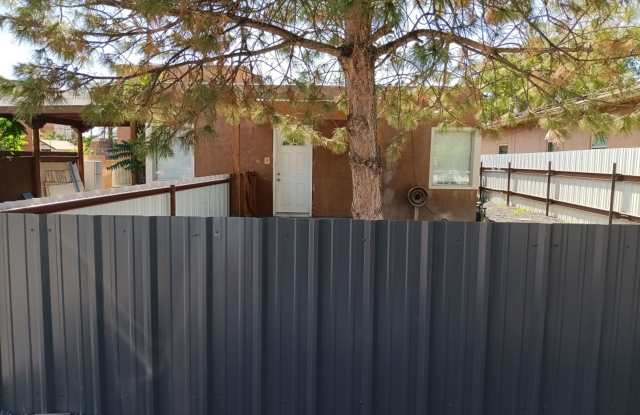 2-bedroom, 1-bathroom home located in the vibrant city of Albuquerque photos photos 2-bedroom, 1-bathroom home located in the vibrant city of Albuquerque photos photos