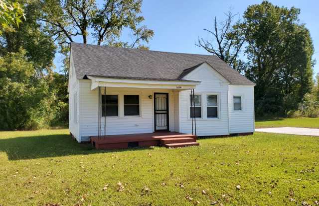 Charming 3BR/1BA Home for Rent – Conveniently Located Near the US Coast Guard Base photos photos