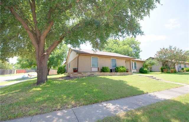 2124 Cedarcrest Drive Gallery 2