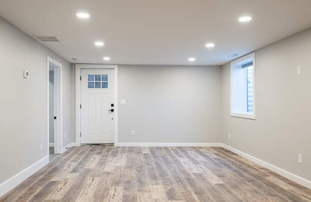 3250 Midway Ave photos photos 3250 Midway Ave photos photos