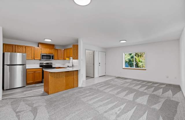 1202 N B St photos photos