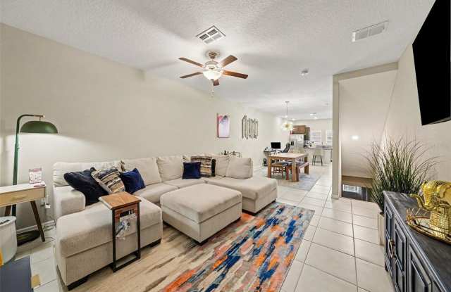 4524 TUSCAN LOON Drive Gallery 3