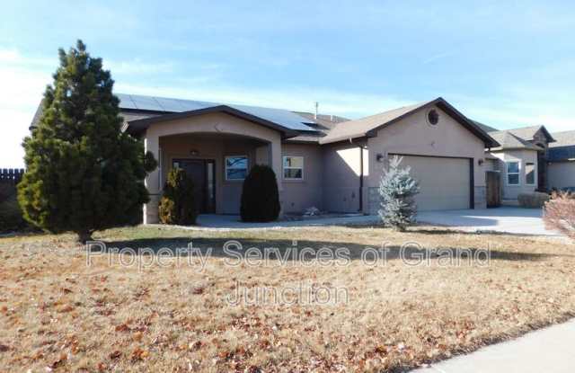 325 Arches Drive photos photos