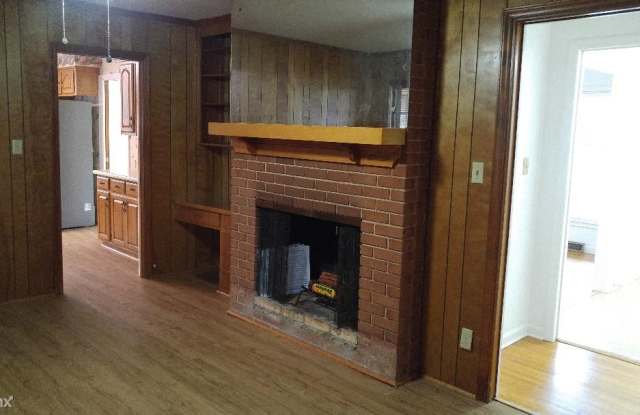 5100 Carriage Drive Circle Gallery 3