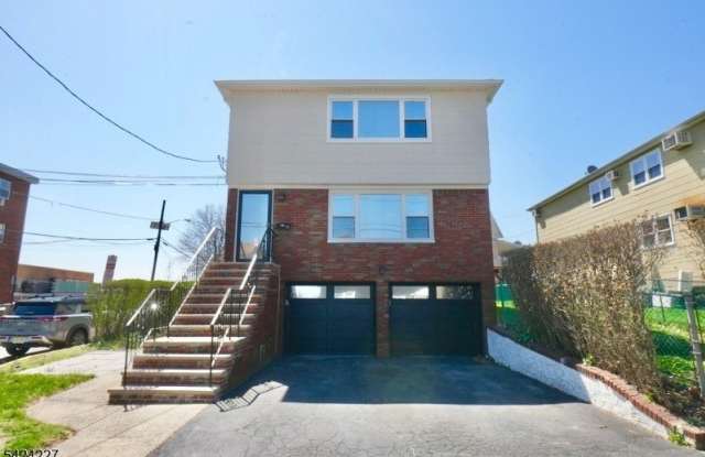 25 Sanford Ave First Floor photos photos