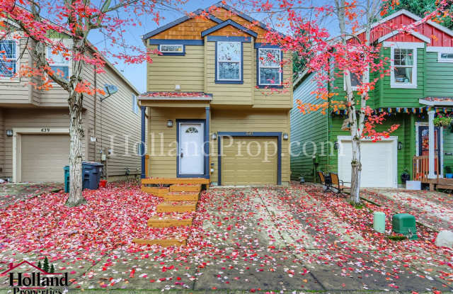 Charming Two-Level Home in Great Hillsboro Location! photos photos Charming Two-Level Home in Great Hillsboro Location! photos photos