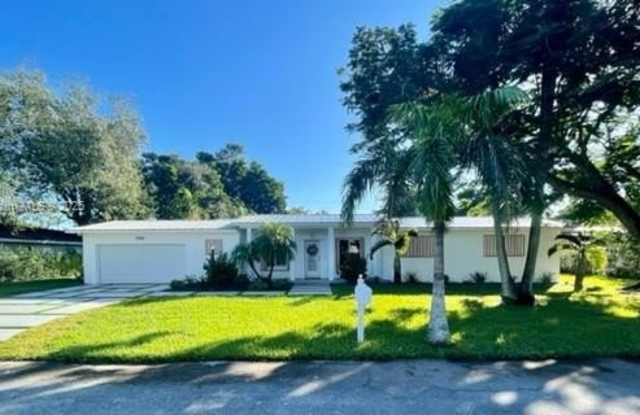 15925 SW 83rd Ct photos photos