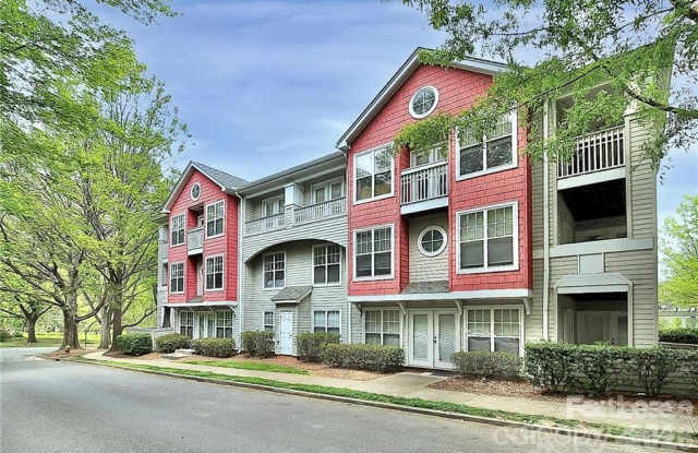 1140 W 1st Street - 1140 West 1st Street, Charlotte, NC 28202