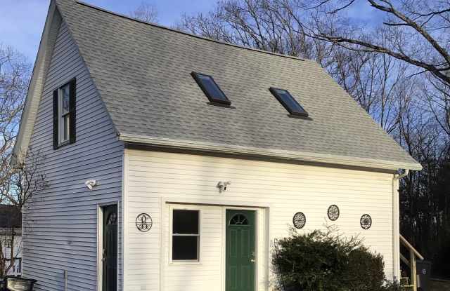 30 Charles Street Gallery 1