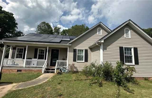120 Winchester Court - 120 Winchester Court, Archdale, NC 27263