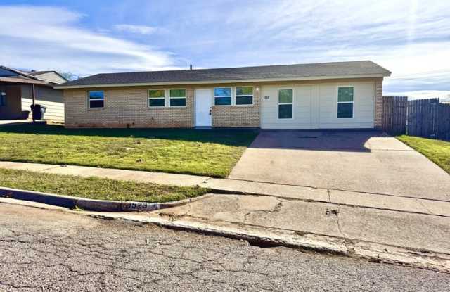 1523 Glenhaven Drive - 1523 Glenhaven Drive, Wichita Falls, TX 76306