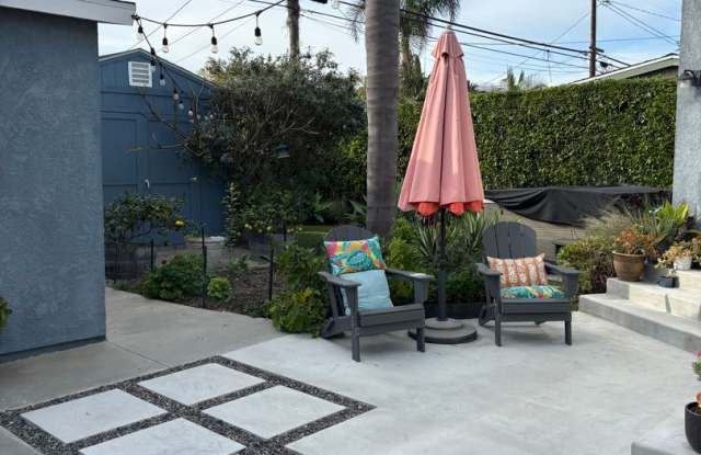 Charming  Private Backhouse Studio in Desirable Long Beach Neighborhood! photos photos