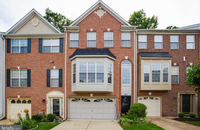 8371 MILLWOOD DRIVE - 8371 Millwood Drive, West Springfield, VA 22152