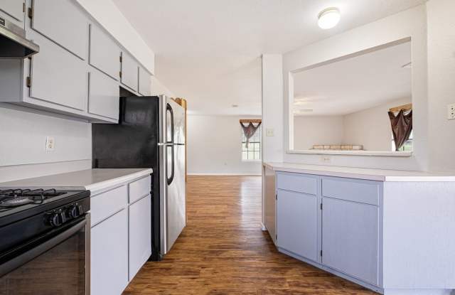 Charming 2 Bedroom 1 Bath on 3 Acres in Georgetown photos photos