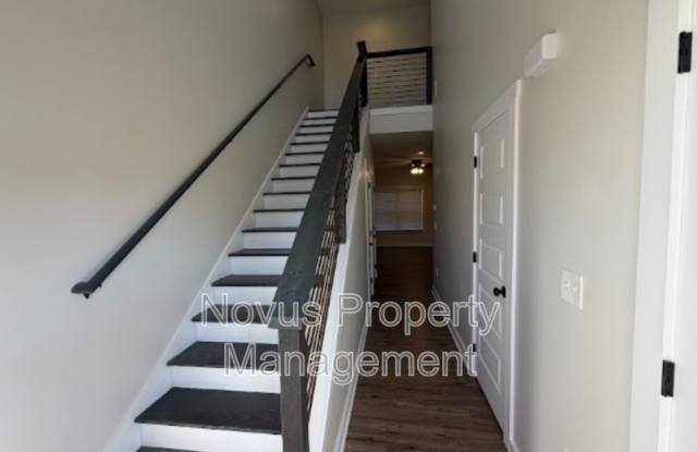 154 Crest Pointe Gallery 2