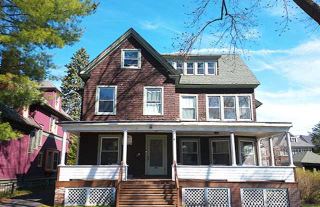 AVAILABLE 6/1/26 - Large House Available On Quiet Residential Street photos photos