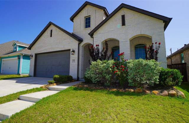 2251 Brookside Drive Gallery 1