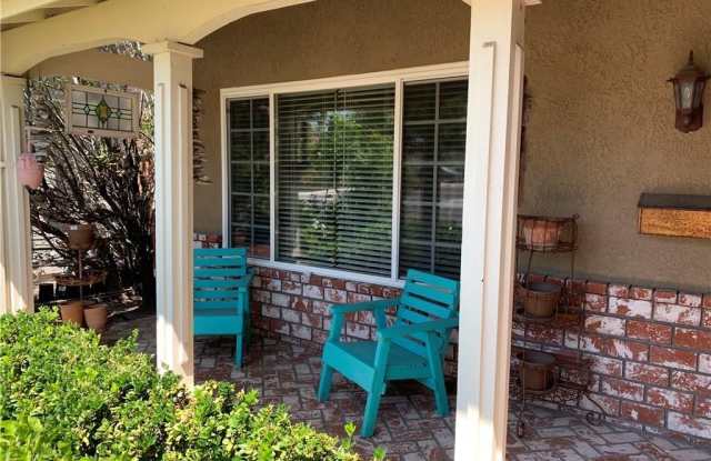 6541 Wrenfield Drive Gallery 2