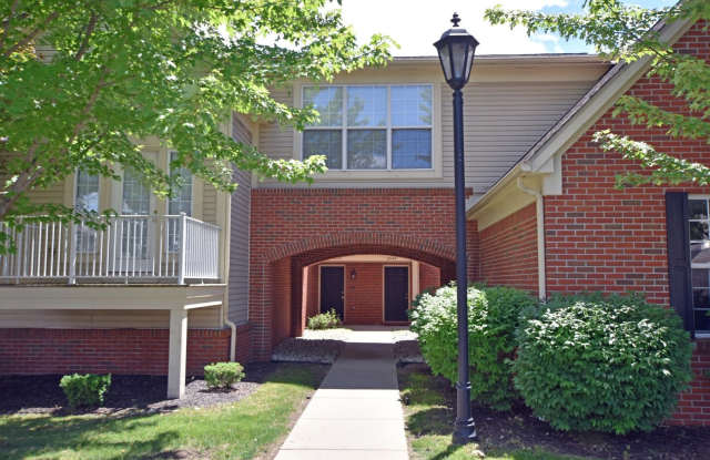 3-Bedroom, 2-Bath, 2-Car Garage Condo, Sterling Heights. Available April 1st - 43495 Pendleton Circle, Sterling Heights, MI 48313