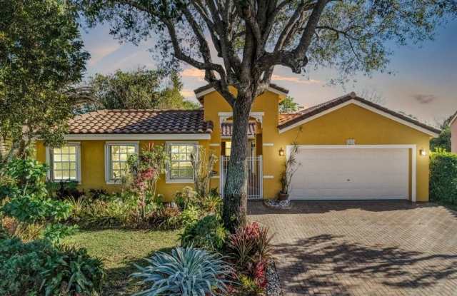 19820 SW 7th Pl photos photos