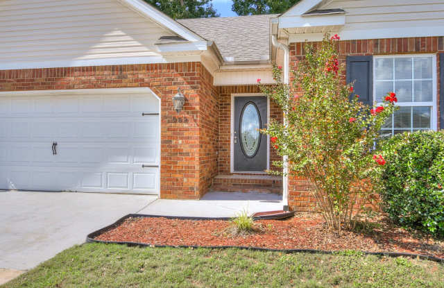 Updated 3 Bedroom 2 Bath Gallery 4