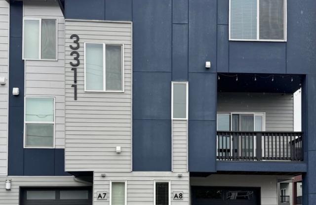 Modern Lynnwood 2BD/2.5BTH Townhome for Lease! Small Pet Friendly! - 3311 156th Street Southwest, North Lynnwood, WA 98087
