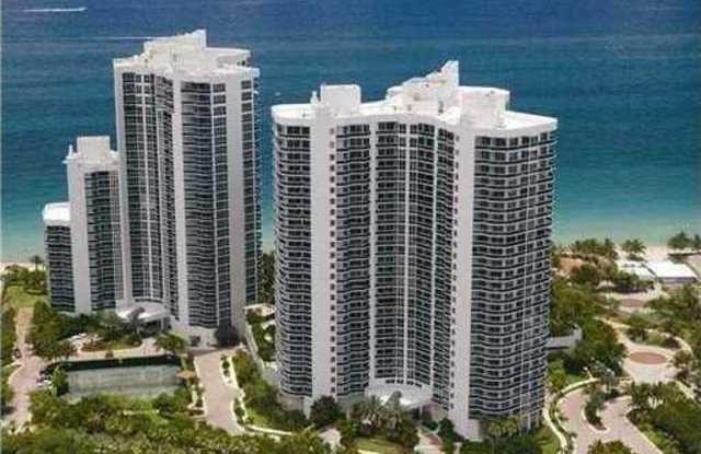 3200 N Ocean Blvd photos photos