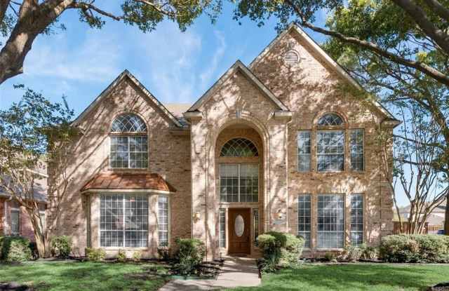 4505 Waterford Drive Gallery 2