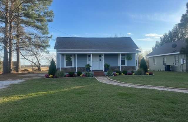 532 W Hughes Street photos photos